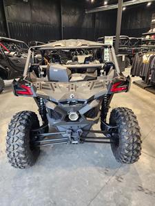 Nouveau <span class=keywords><strong>Can</strong></span>-<span class=keywords><strong>Am</strong></span> <span class=keywords><strong>SSV</strong></span> MAV MAX DS 64 TURB RD 25 DS TURBO UTV 2025 sans bosse pour adulte - Product Image 4