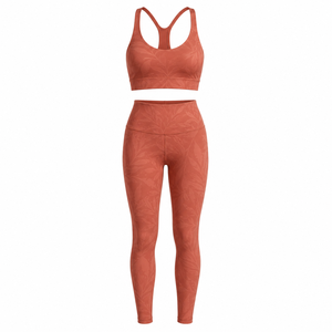 Conjuntos de yoga de estilo moderno y único para damas, personalizados, de alta calidad, transpirables y ligeros. - Product Image 1