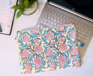 Funda para Portátil Ligera y Suave con Estampado Artesanal Estilo Boho Vintage, 100% Algodón, Motivo Floral, Personalizada, Ecológica y de Alta Calidad - Product Image 5