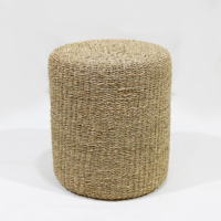 Pouf Ottoman Artex Dong Thap Rush, siège tressé durable pour la décoration intérieure