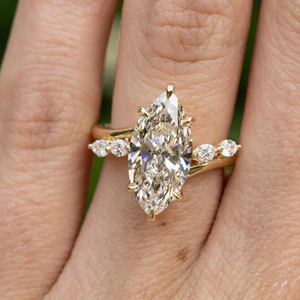 Bague en diamant de laboratoire taille marquise plaqué or pour femme, certifiée IGI, pour fiançailles, mariage et usage quotidien - Product Image 3