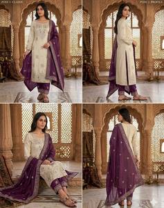 Ensemble Kurta brodé crème avec dupatta violet, tenue ethnique traditionnelle indienne et pakistanaise pour femmes, longueur au sol - Product Image 3