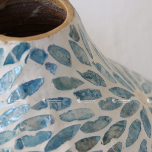 Jarrón Decorativo con Incrustaciones de Madreperla Azul, Jarrón de Bambú con Mosaico de Conchas, Decoración Artesanal Premium para Mesa, Estilo Costero - Product Image 4
