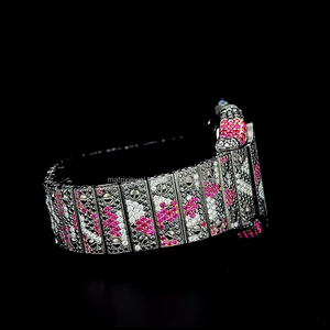 Reloj de acero inoxidable con incrustaciones de moissanita multicolor, completamente cubierto de moissanita, con cristal de zafiro y movimiento de cuarzo. - Product Image 6