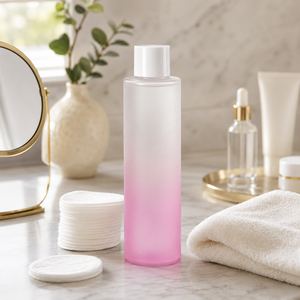 Fabricante Vietnamita de Botellas Cosméticas de PET Esmerilado Ombre Personalizadas con Tapa de Pulverización para Tónico y Bruma Corporal - Product Image 4