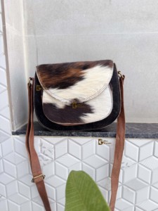 Nouvel Arrivage Sac à Main Western Élégant en Cuir de Vachette, Sac en Cuir Tendance avec Décoration en Poil de Bête, Design Exclusif pour Femme - Product Image 4