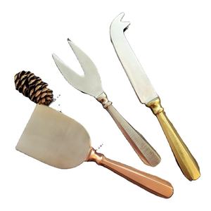 Juego de cuchillos para queso y postre de latón pulido, cubiertos de lujo para servir con estilo en tablas de charcutería, juego de cubiertos para queso. - Product Image 5