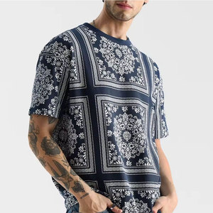 เสื้อยืดโอเวอร์ไซส์ผู้ชาย ทรงหลวม ระบายอากาศได้ดี ผลิตจากโพลีเอสเตอร์ สไตล์โมเดิร์นสตรีทแวร์ - Product Image 3