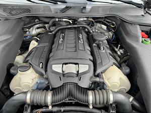 Porsche Cayenne Turbo 2016 - Product Image 6