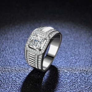 Anillo de Compromiso y Boda de Moissanita Tallada, Plata de Ley 925, Chapado en Oro Blanco, Lujoso, Delicado, Minimalista, Joyería Fina, Regalo - Product Image 3