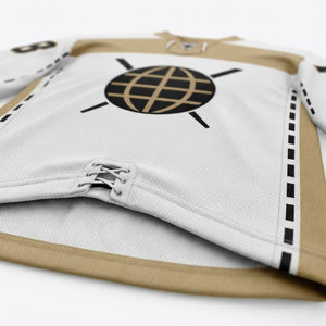 Ensemble de maillot de hockey sur glace blanc et or, manches longues, impression sublimée, évacuation de l'humidité, uniforme pour homme adulte avec numéros d'équipe - Product Image 6