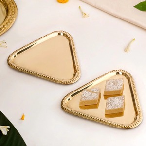 Gold Polished Metal Irregular Shape Serving <b>Plate</b> with Beaded Rim Decorative Thali Platter For Wedding Party Decor - Product Image 3