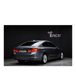 BMW Serie 5 530i XDrive Luxury Plus, Julio 2019, 74,326 km, Volante a la Izquierda, Caja de Cambios Automática, Asientos de Cuero, Cámara Trasera - Product Image 2