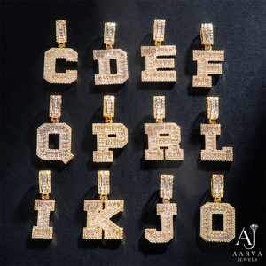 Colgante Personalizado de Plata 925 con Moissanita y Baño de Rodio, Diseño de Letra Iced Out, Joyería Hip Hop Unisex para Fiesta - Product Image 1