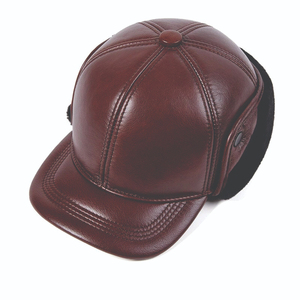 Casquette de baseball en cuir marron réglable avec fermeture snapback, style streetwear décontracté, avec cache-oreilles, respirante, imperméable, pour l'hiver et l'été, logo personnalisé - Product Image 3