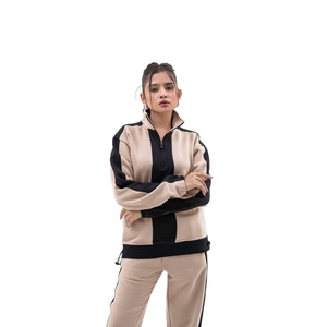 Nardon Apparel Conjunto de chándales de mujer hechos a medida, chándales de manga larga de alta calidad de color de contraste para mujer por Elegant Sports - Product Image 1