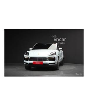 Porsche Cayenne 3.0 Coupé 2024, 51 414 km, Volant à Gauche, Boîte Automatique, Sièges en Cuir avec Caméra Arrière - Product Image 3