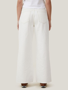 Best Quality <b>Women's</b> Cotton 2026 <b>White</b> Relaxed Wide <b>Jeans</b> Breathable Customized Logo Design <b>Women</b> Denim Pant OEM Serviced - Product Image 2