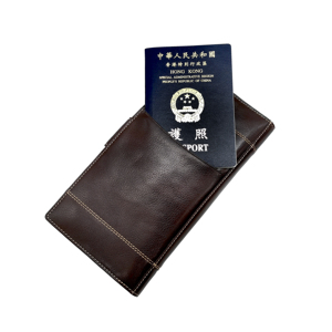 กระเป๋าใส่พาสปอร์ตหนังแท้คุณภาพสูง ALL ONE ป้องกัน RFID พร้อมช่องใส่บัตรประจำตัว บัตรขึ้นเครื่อง และสายรัดโพลีเอสเตอร์ - Product Image 4