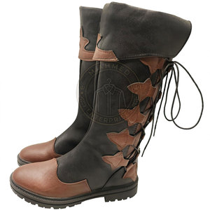 Bottes médiévales en cuir de haute qualité, finition lisse traditionnelle, intérieur doux et design flexible, écologiques et légères - Product Image 4