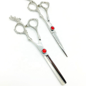 Ciseaux de coiffure professionnels japonais en acier inoxydable, droits et affûtés, avec manche Dragon pour barbier - Product Image 3