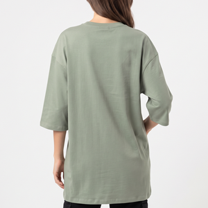 T-shirt oversize vierge pour femme en coton peigné, style streetwear, impression de logo personnalisé, vêtements décontractés, fabricant - Product Image 6
