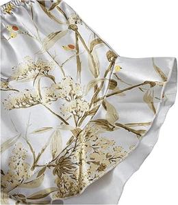 ชุดนอนผู้หญิงพิมพ์ลาย 4 ชิ้น คุณภาพสูง นุ่มสบาย แห้งเร็ว น้ำหนักเบา ทรงคลาสสิก มีไซส์พลัส สีสันตามสั่ง - Product Image 3