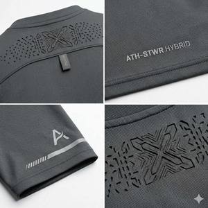 T-shirt Homme Personnalisé OEM 100% Coton Oversize Sportif Athlétique Streetwear Futuriste Mat Techwear Hybride Activewear - Product Image 3