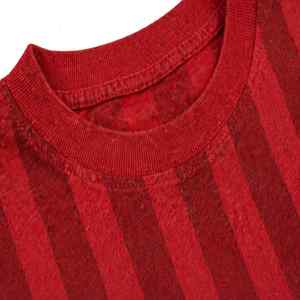 T-shirt unisexe NEXTEX à rayures tonales rouge bordeaux en jersey de coton doux à col rond décontracté - Product Image 6