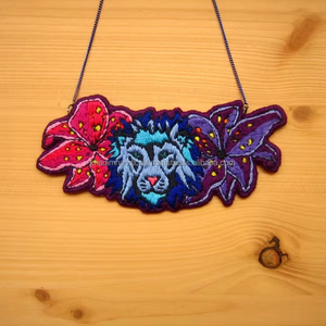 สร้อยคอปักที่ทำด้วยมือสวยงามพร้อมลูกปัดแก้วมันวาวเครื่องประดับแฟชั่นสำหรับวันครบรอบแต่งงาน - Product Image 1