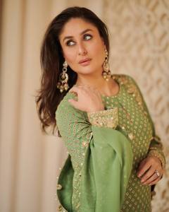 <b>Green</b> <b>Net</b> Saree Salwar Set Embroidered Blouse Kurta Pakistani Indian Outfit for Eid Party Wedding - Product Image 5