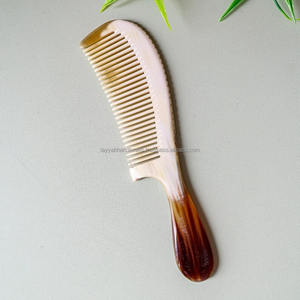 Peigne en corne de bœuf de buffle peigne de poche fait à la main antistatique moyen âge agate classique compacte écologique d'Inde - Product Image 5