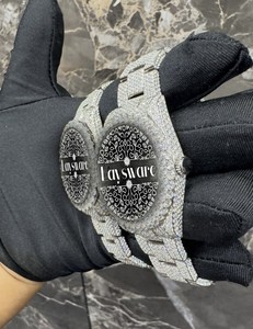 Reloj Mecánico de Lujo para Hombre en Acero Inoxidable con Diamantes Moissanite, Cristal y Números Romanos Personalizados - Product Image 2
