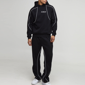 Chándal Deportivo para Hombre con Logotipo Personalizado OEM 2026, Diseño con Capucha y Ribetes para un Look Moderno y Elegante, Ropa Casual 2026 - Product Image 1