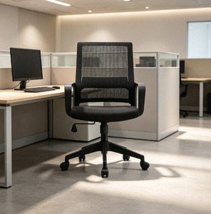 Chaise de bureau ergonomique moderne AY en maille avec accoudoirs fixes, cadre en plastique, dossier ouvert, réglage manuel de la hauteur, usage commercial - Product Image 1