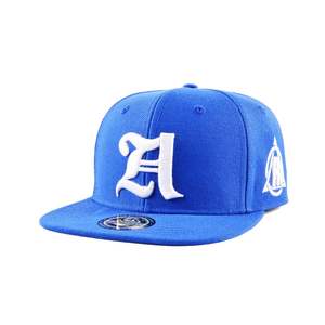 Casquette de baseball unisexe personnalisée à 5 panneaux, logo brodé bleu, perforations découpées au laser, casquette de sport imperméable 100% polyester - Product Image 5
