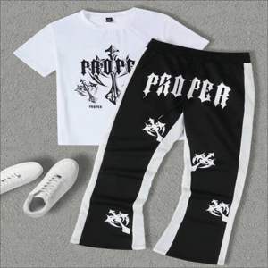 Ensembles courts pour hommes : T-shirt et short, survêtement personnalisé, streetwear, gym, fitness, délavé à l'acide, effet soleil, été, vente en gros, fabricant. - Product Image 1