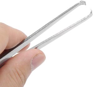 Juego de Instrumentos Quirúrgicos Manuales de Acero Inoxidable para Diagnóstico ORL: Retractores, Sondas, Pinzas y Herramientas para Procedimientos de Oído, Nariz y Garganta - Product Image 4
