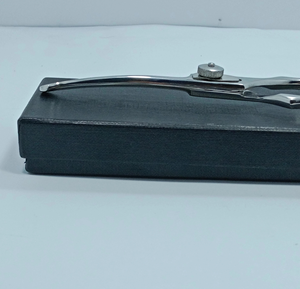 Professional Hairdressing Scissors Stainless Steel 440C Sharp Blade Right Handed Medium <b>Handle</b> Rubber Grip Hair Cutting <b>Shears</b> - Product Image 5