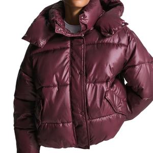Veste matelassée classique en nylon pour femme avec fermeture éclair intégrale, style urbain, vêtement d'extérieur chaud et confortable, veste matelassée personnalisée OEM 2026 - Product Image 1