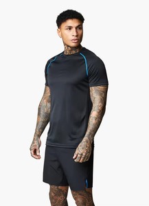T-shirt sportif à manches courtes pour homme, noir, séchage rapide, col rond, coupe ajustée, tricoté, 100% polyester, couleur unie - Product Image 4