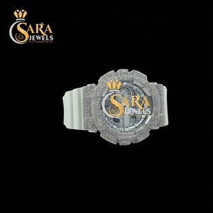 Reloj de Diamantes Moissanite de Alta Gama para Hombre con Correa de Goma Azul, Diseño Personalizado con Incrustaciones de Diamantes, Disponible para Exportación - Product Image 2