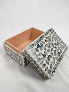 Caja de joyería de mosaico hecha a mano intrincado almacenamiento Rectangular con azulejos de vidrio coloridos pequeños tesoros exhibición almacenamiento decorativo - Product Image 3