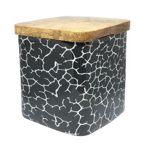 Pot de bougies en fer métallique de haute qualité, récipient avec couvercle en bois, en résine imprimée noir, 50 pièces - Product Image 1