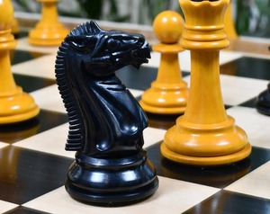 Jeu d'échecs de club soviétique de 1940, reproduction premium, 4 rois, pièces en bois de tournoi, au meilleur prix - Product Image 1