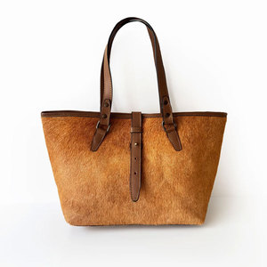 Bolso de Mano de Cuero Vacuno Ligero, Nuevo Modelo en Oferta, Bolso de Cuero Vacuno de Primera Calidad para Mujer, a la Moda - Product Image 1