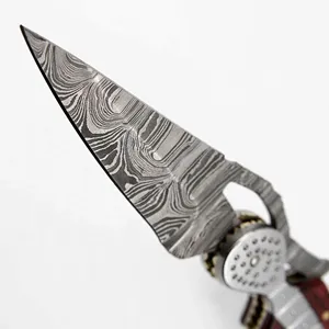 Navaja Plegable con Mango Rojo, Incrustaciones Cuadradas Plateadas y Hoja con Diseño para Accesorios de Exterior y Exhibición de Regalos Decorativos - Product Image 5