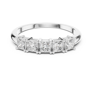 Bague en diamant de laboratoire taille princesse en or, demi-alliance empilable, bijou élégant et minimaliste pour mariage ou anniversaire - Product Image 4