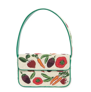 Sac à main de luxe léger brodé de perles avec fermeture à bouton, design personnalisé en perles de rocaille d'Inde - Product Image 1