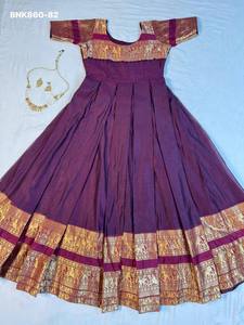 Ropa Étnica de Alta Calidad para Uso Ocasional, Vestido de Seda con Encaje y Dupatta, Fabricante de Surat a Precio de Mayoreo - Product Image 3